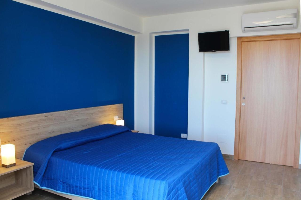 Hotel Bed Ponente Isola delle Femmine Exteriér fotografie